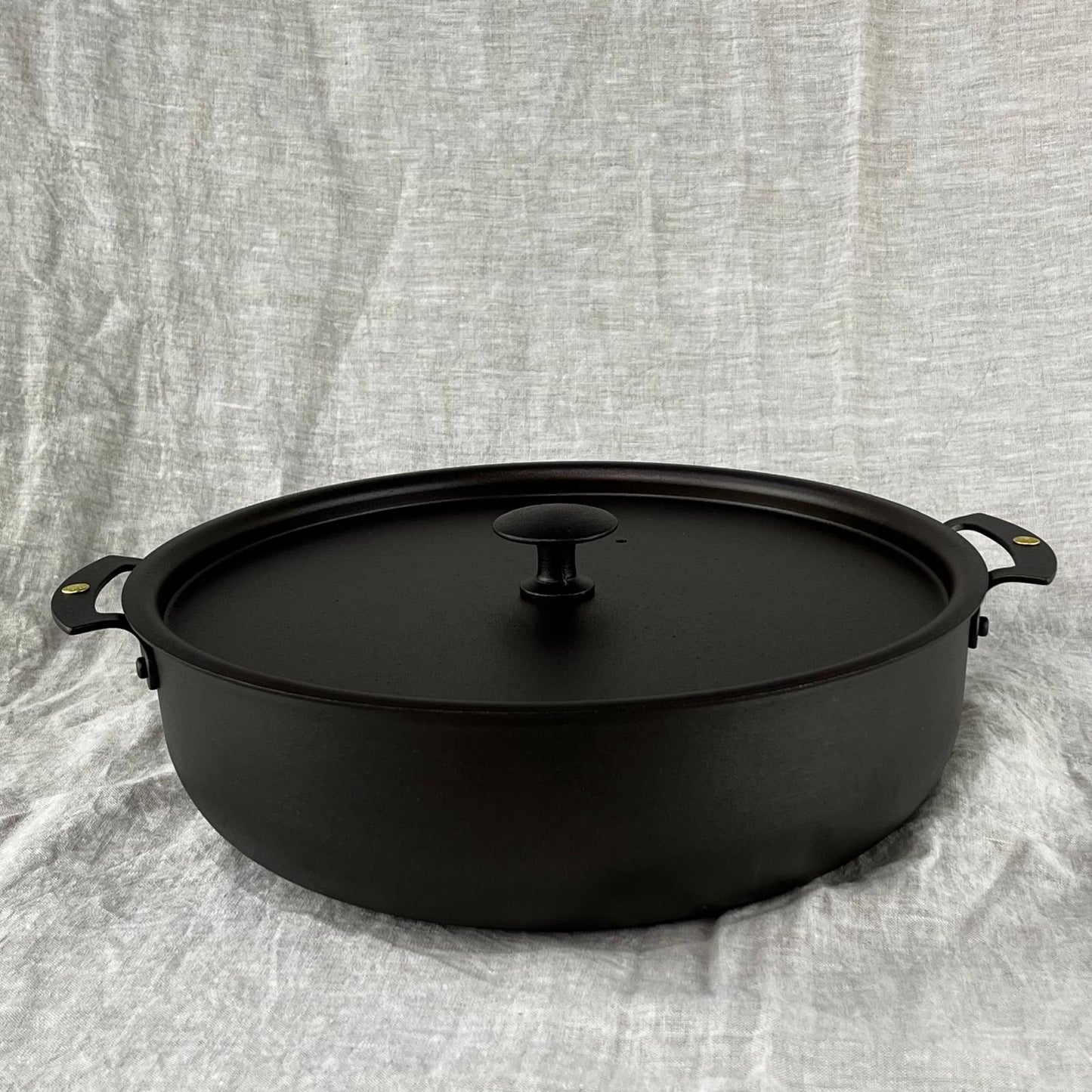 NFS-472 Netherton Foundry 11" sauteuse prosector casserole