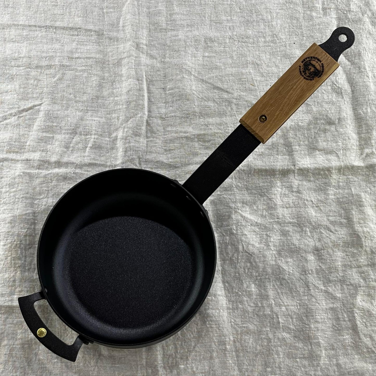NFS-498FH Netherton Foundry 7" sauteuse pan