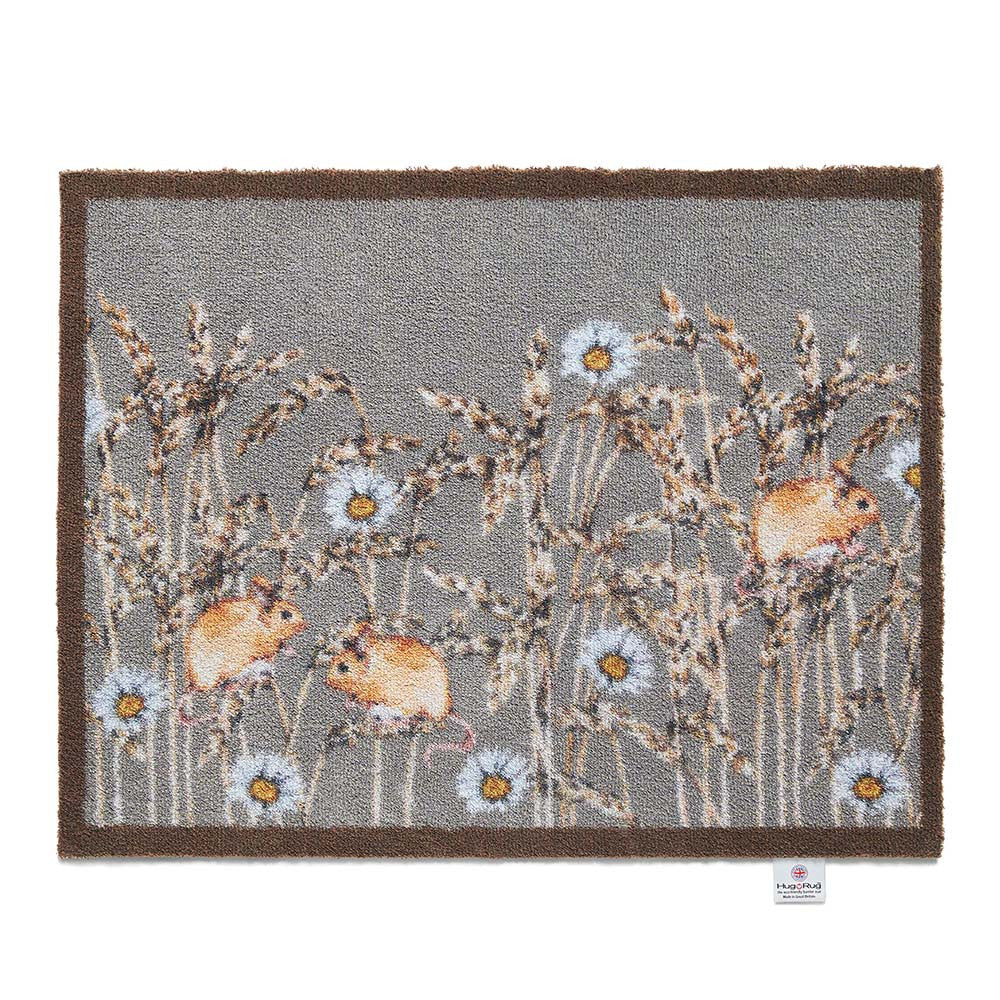 5026134610460 PT610460 Hug Rug Country Field Mice 1 65x85cm