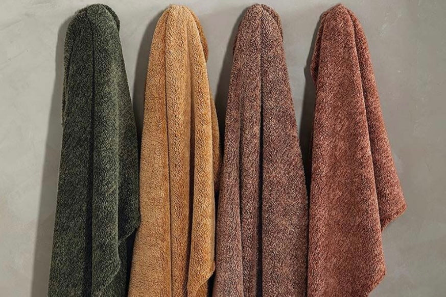Walton & Co. Cosy Cloud Throw - Pecan