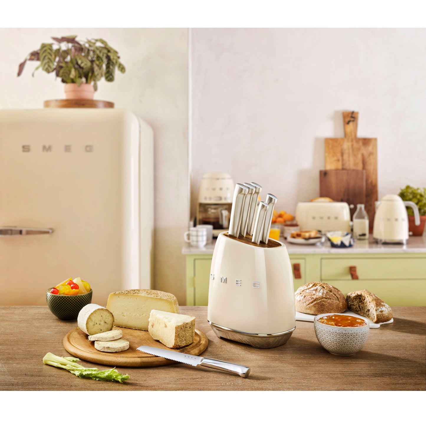 Smeg Knife Block Cream KBSF02CR