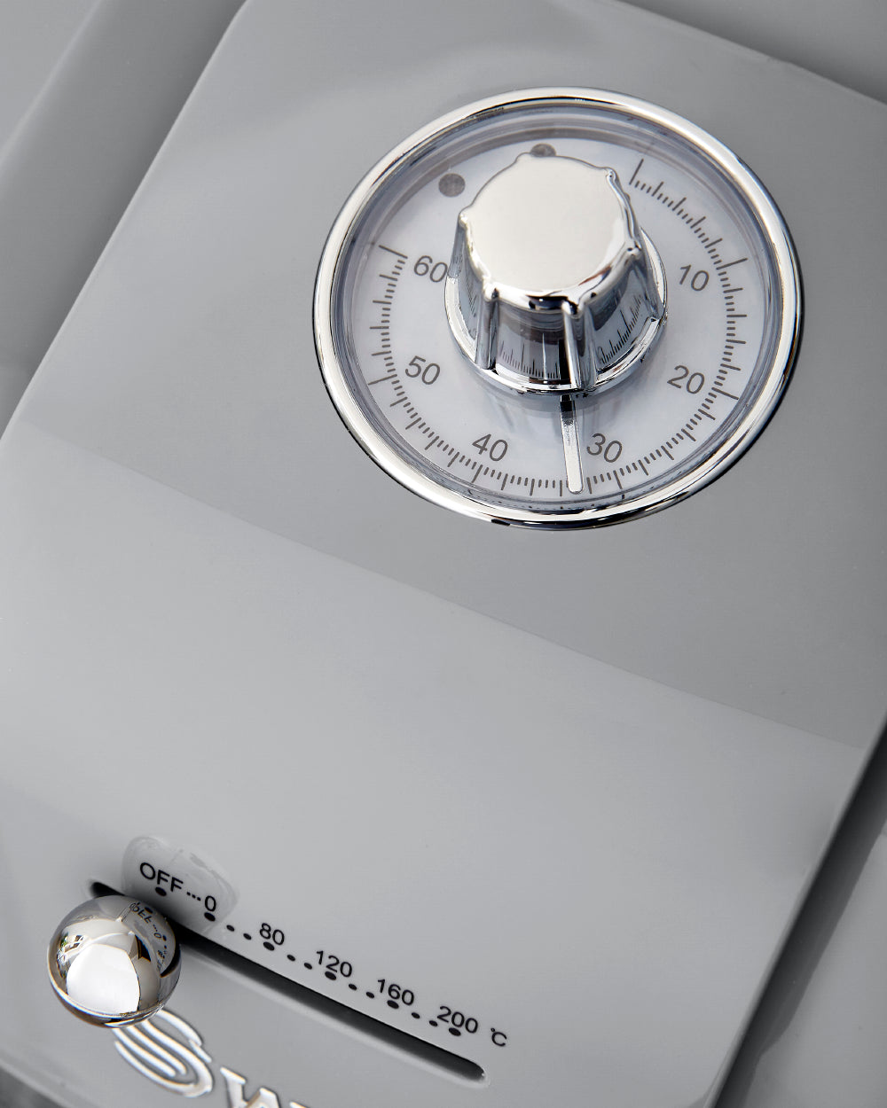5055322539597 SWAN Swan Retro Manual Air Fryer - Grey SD10510GRN Brambles Cookshop 11