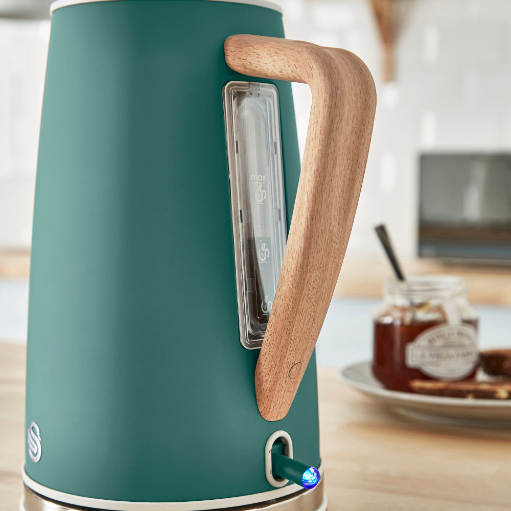 5055322539078 SWAN Swan 1.7L Nordic Style Cordless Kettle SK14610GREN Brambles Cookshop 8