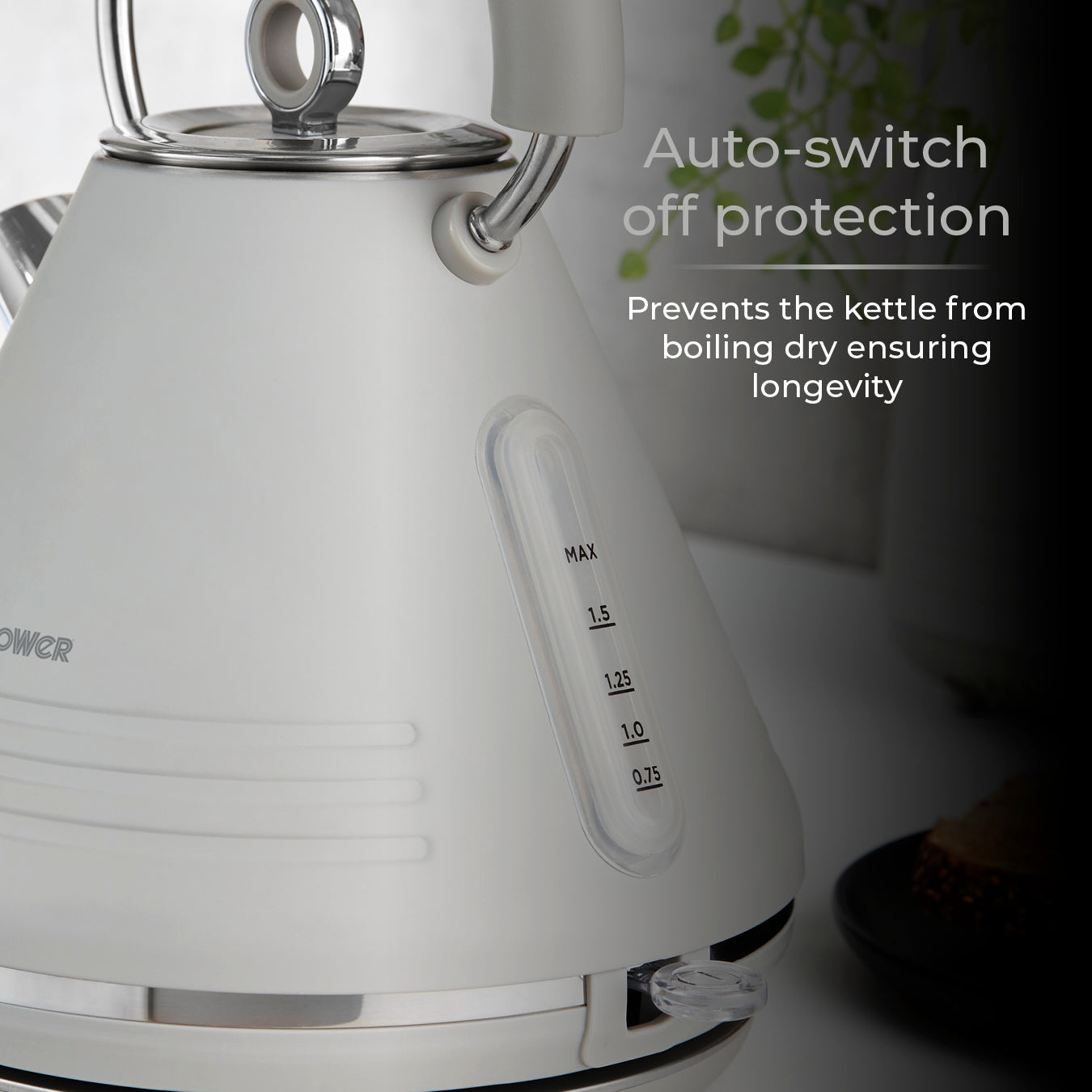 5056462342337 TOWER Ash 1.7L 3KW Pyramid Kettle Grey T10074GRY Brambles Cookshop 6