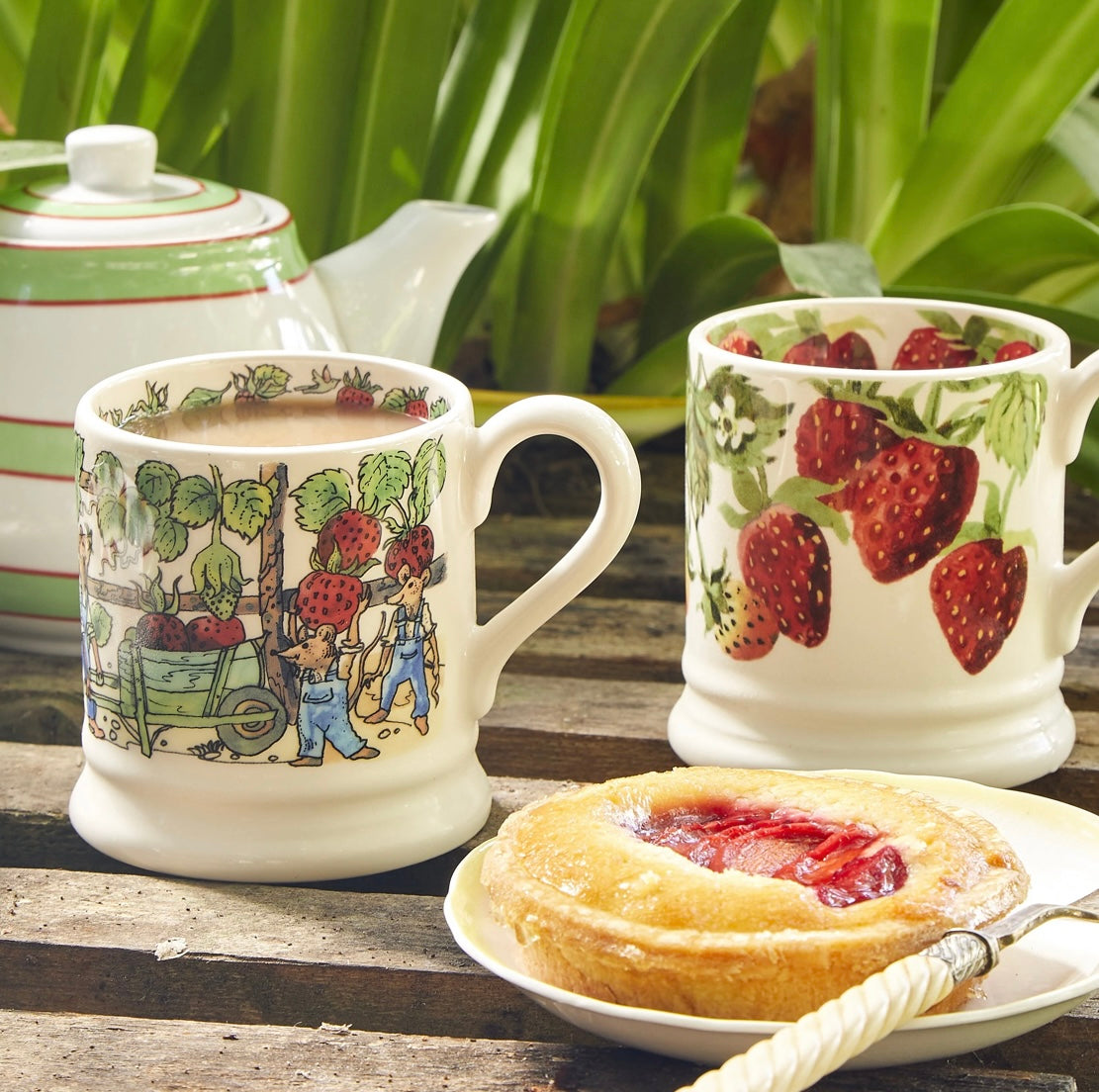 Fruit Picking 1/2 Pint Mug