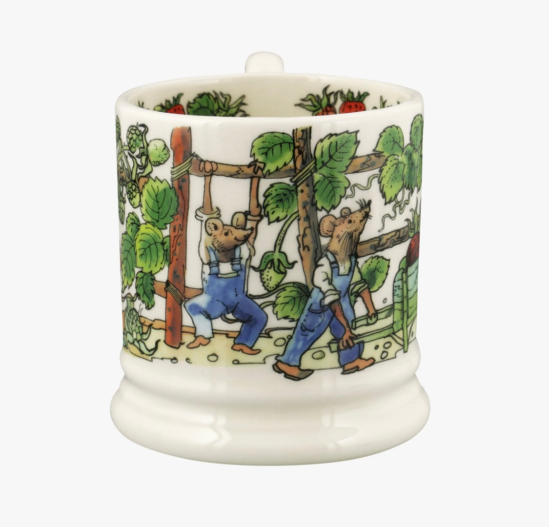 Fruit Picking 1/2 Pint Mug