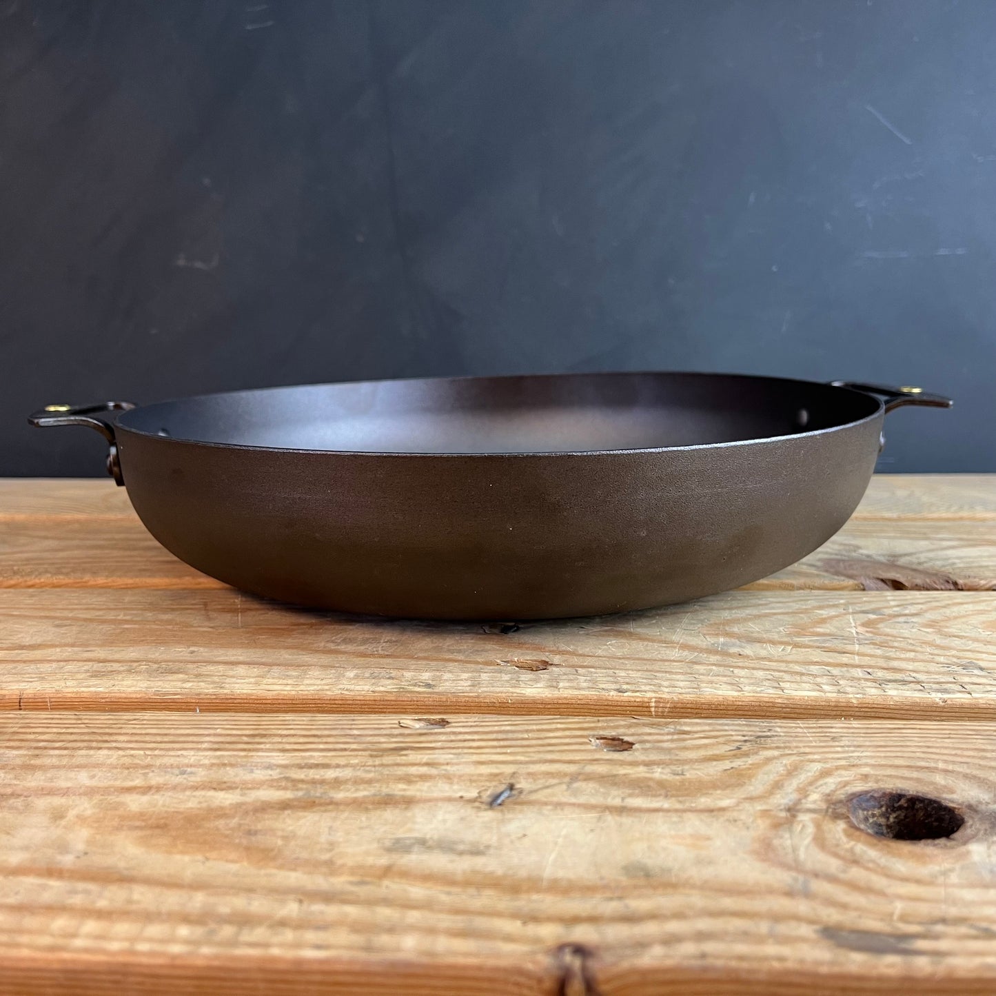 Netherton Foundry 11" (28cm) Chef's Prospector Pan; spun iron, double handle