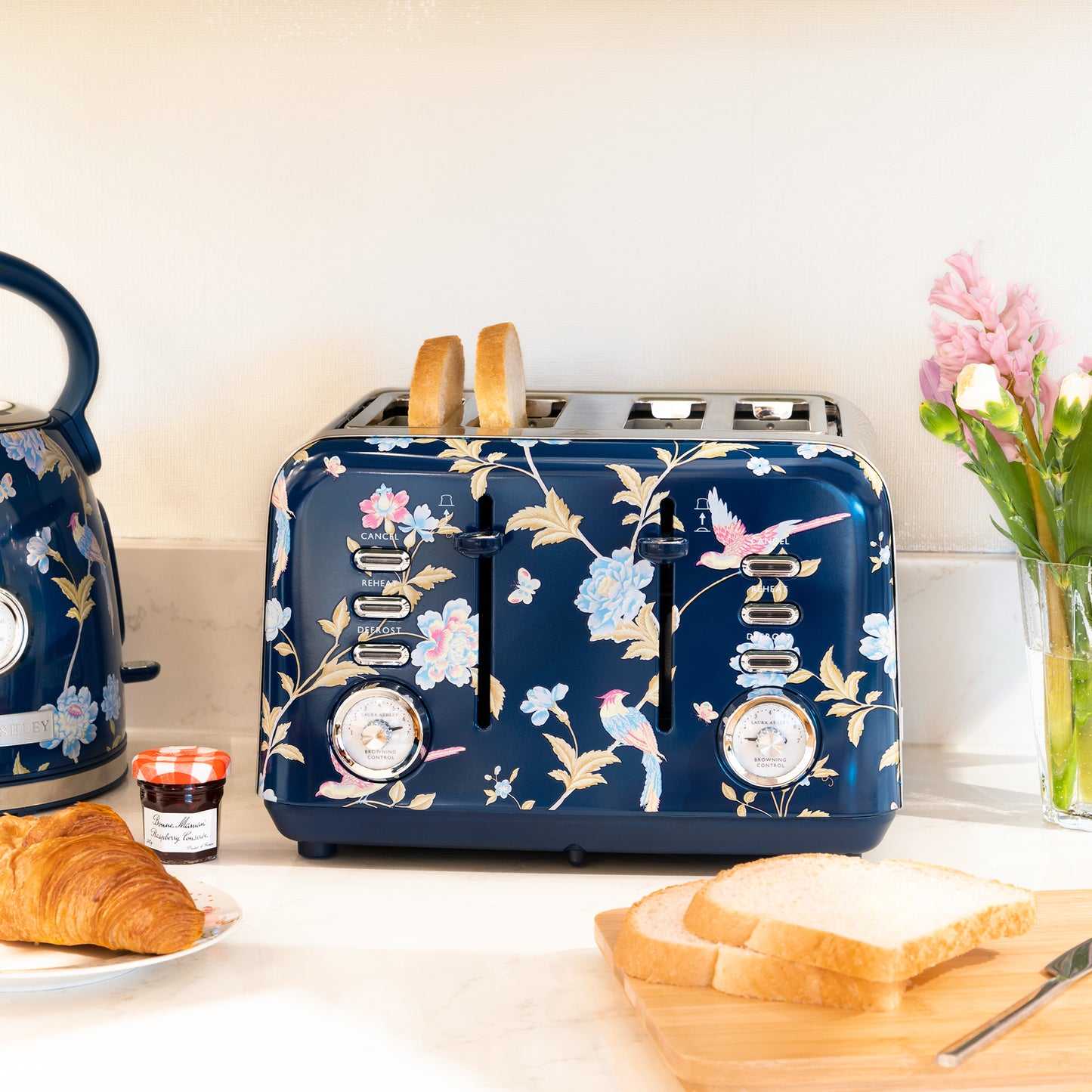 Viewquest Laura Ashley 4 Slice Toaster 5060706031581