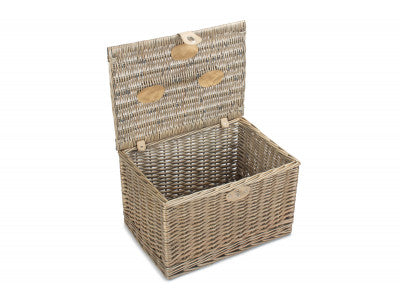 5060248644140 Large Antique Wash Finish Chest Hamper EH043 Brambles Cookshop 3