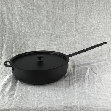 NFS-473FH Netherton Foundry 11" oven safe  sauteuse pan with lid
