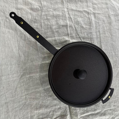 NFS-473FH Netherton Foundry 11" oven safe  sauteuse pan with lid