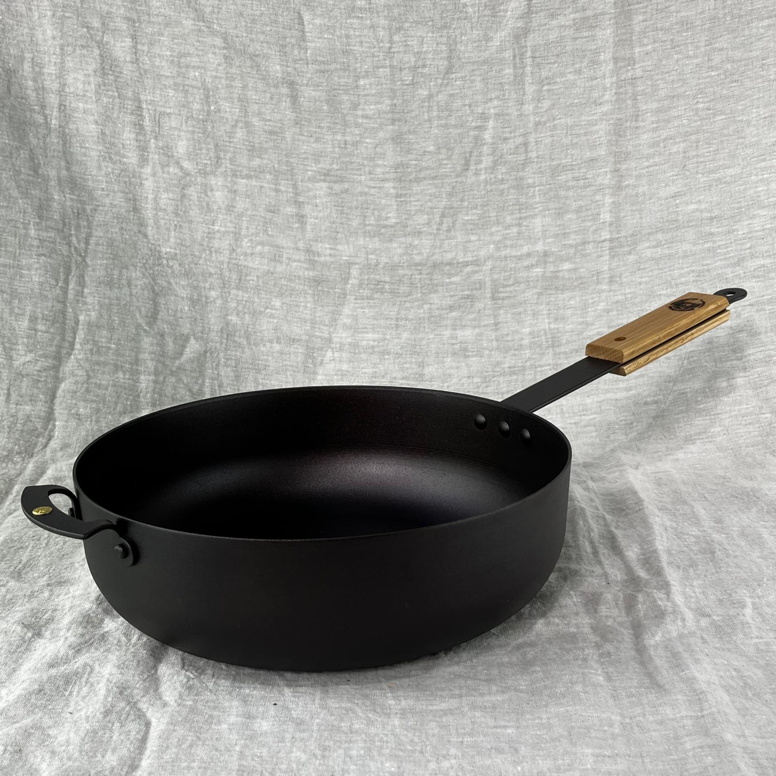 NFS-463FH Netherton Foundry 11" sauteuse pan