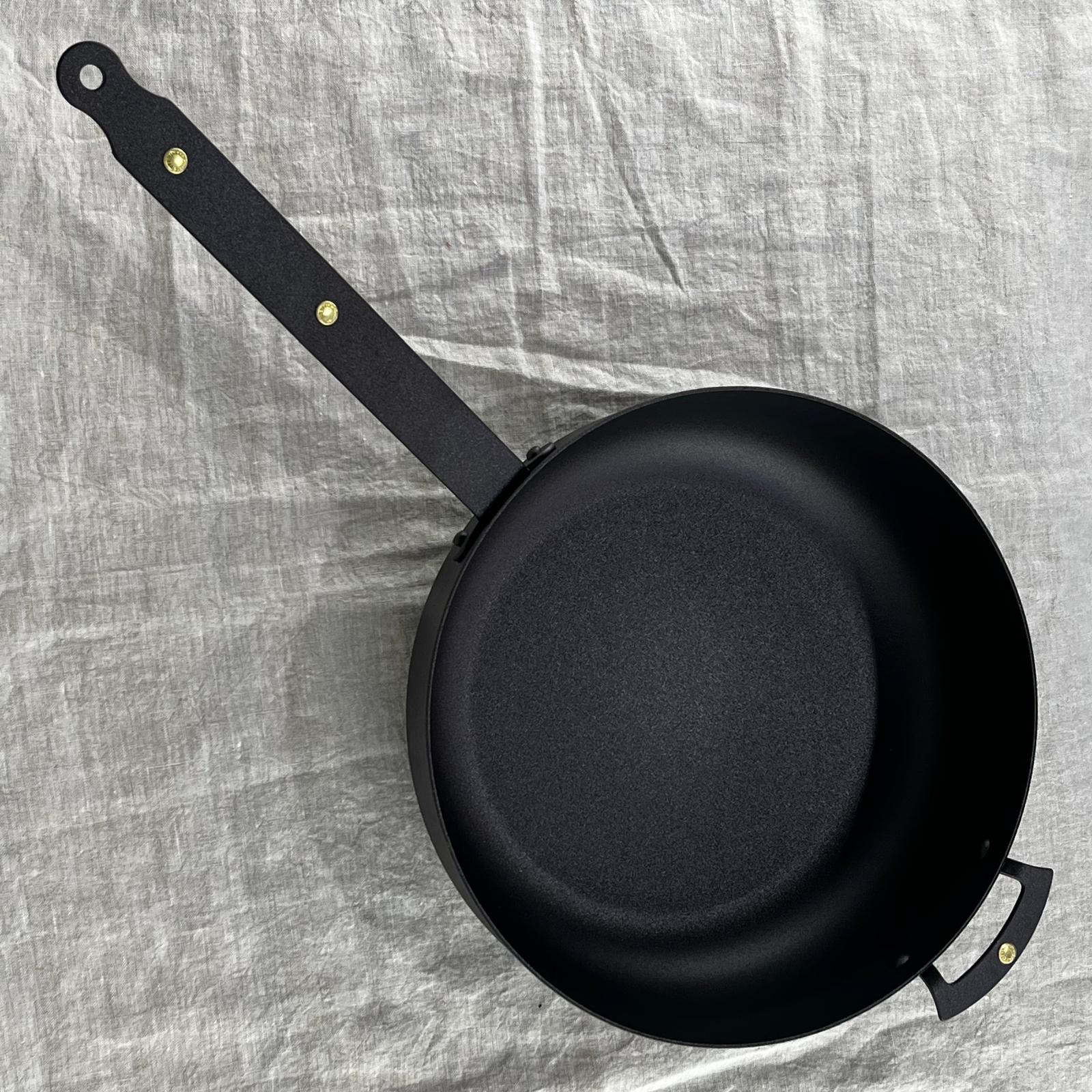 NFS-469FH Netherton Foundry 11" oven safe  sauteuse pan