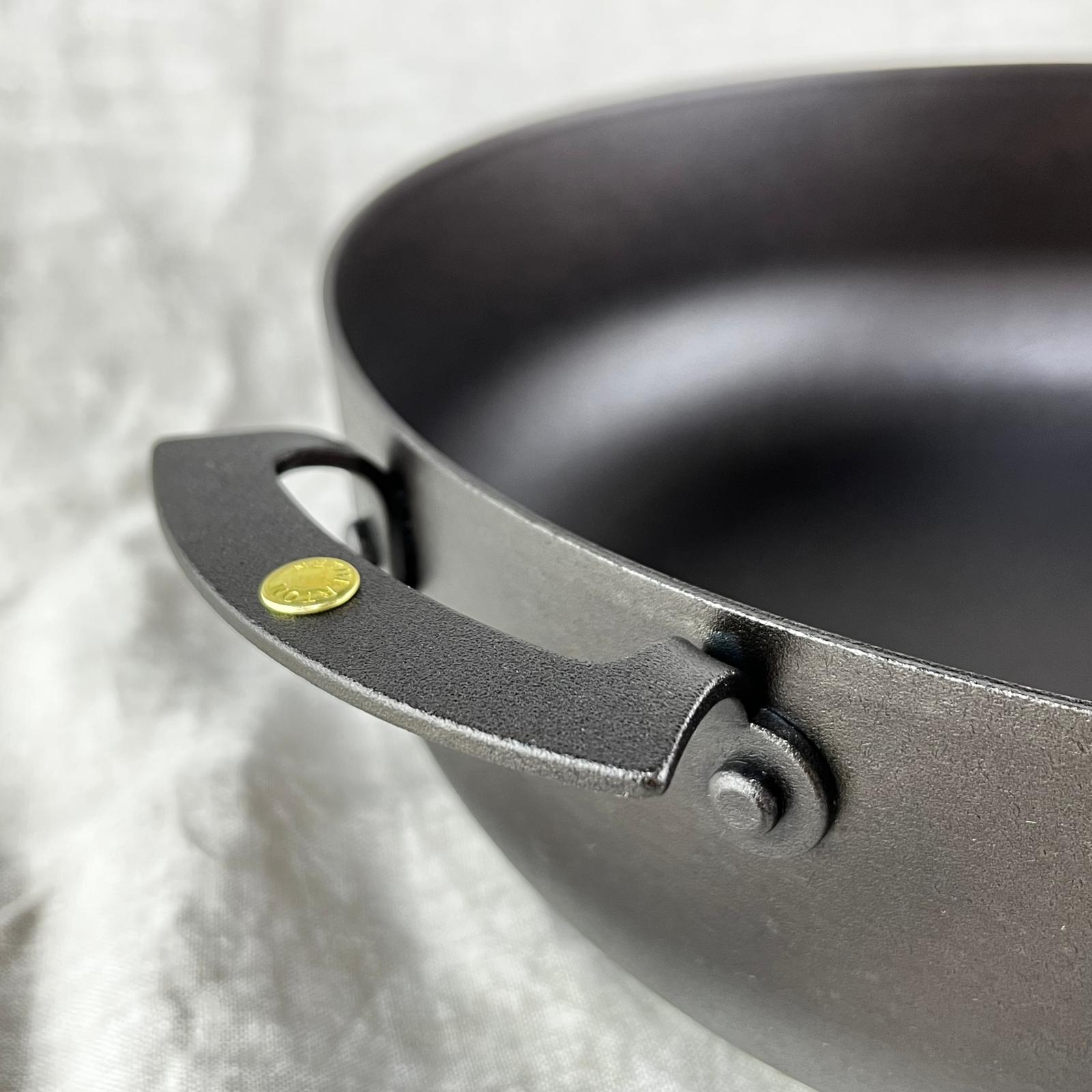 NFS-496 Netherton Foundry 7" sauteuse prospector pan spun iron, double handled & oven safe