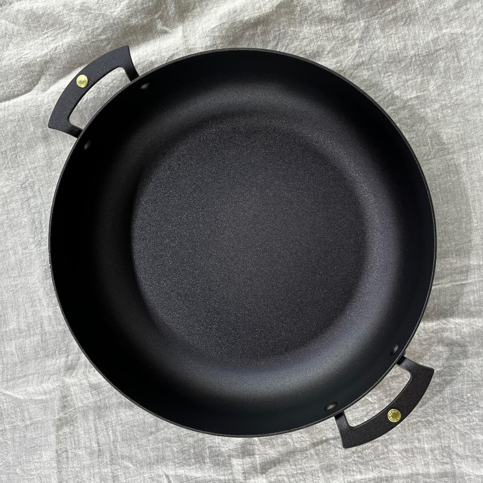 NFS-470 Netherton Foundry 11" sauteuse prospector pan