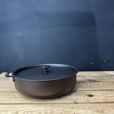  NFS-473FH Netherton Foundry 11" oven safe sauteuse with front handle with lid