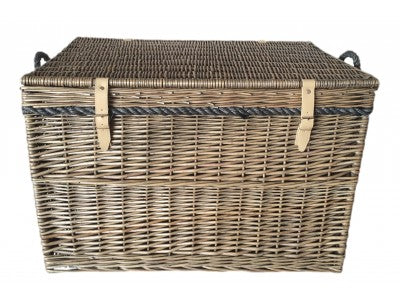 5060428550902 29" Antique Wash Storage Hamper EH090 Brambles Cookshop 3