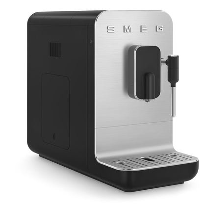 8017709334864 SMEG Bean to Cup Coffee Machine Matte Black BCC12BLMUK Brambles Cookshop 7