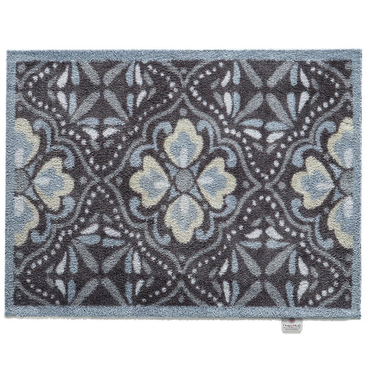 5026134604223 PT604223 Hug Rug Home 45 65X85cm