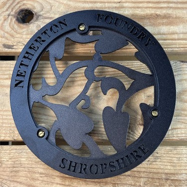 Netherton Foundry Black Iron Trivet - Arts & Crafts - 7½ inch (19cm)
