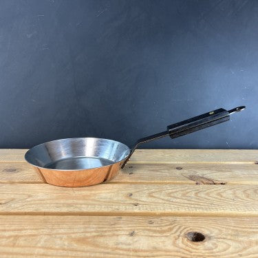 Netherton Foundry Copper 8" (20cm) spun frying pan with black ebonised oak handle 5413346360229 NFS-398