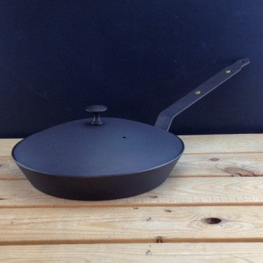 Netherton Foundry 10" (26cm) oven safe sauté pan frying pan & lid 5413346245588 NFS-212