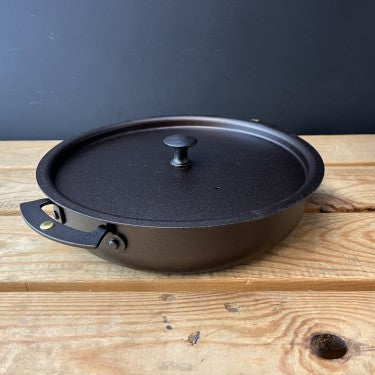 Netherton Foundry 9" (23cm) Chef's Prospector Casserole; spun iron, double handled, oven safe 5065017590192 NFS-370