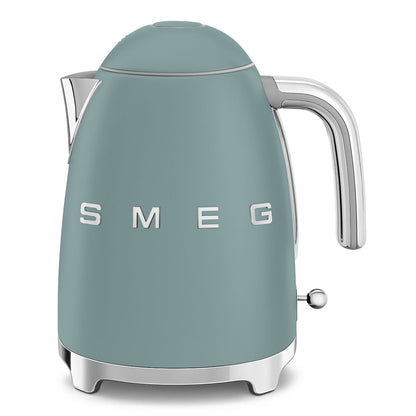 8017709329631 SMEG Emerald Green Kettle in Matte Limited Edition KLF03EGMUK Brambles Cookshop 1