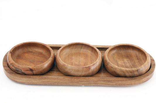 5024418396215 Geko Set Of Three Bowls On Wooden Tray - Acacia Wood brambles cookshop 469