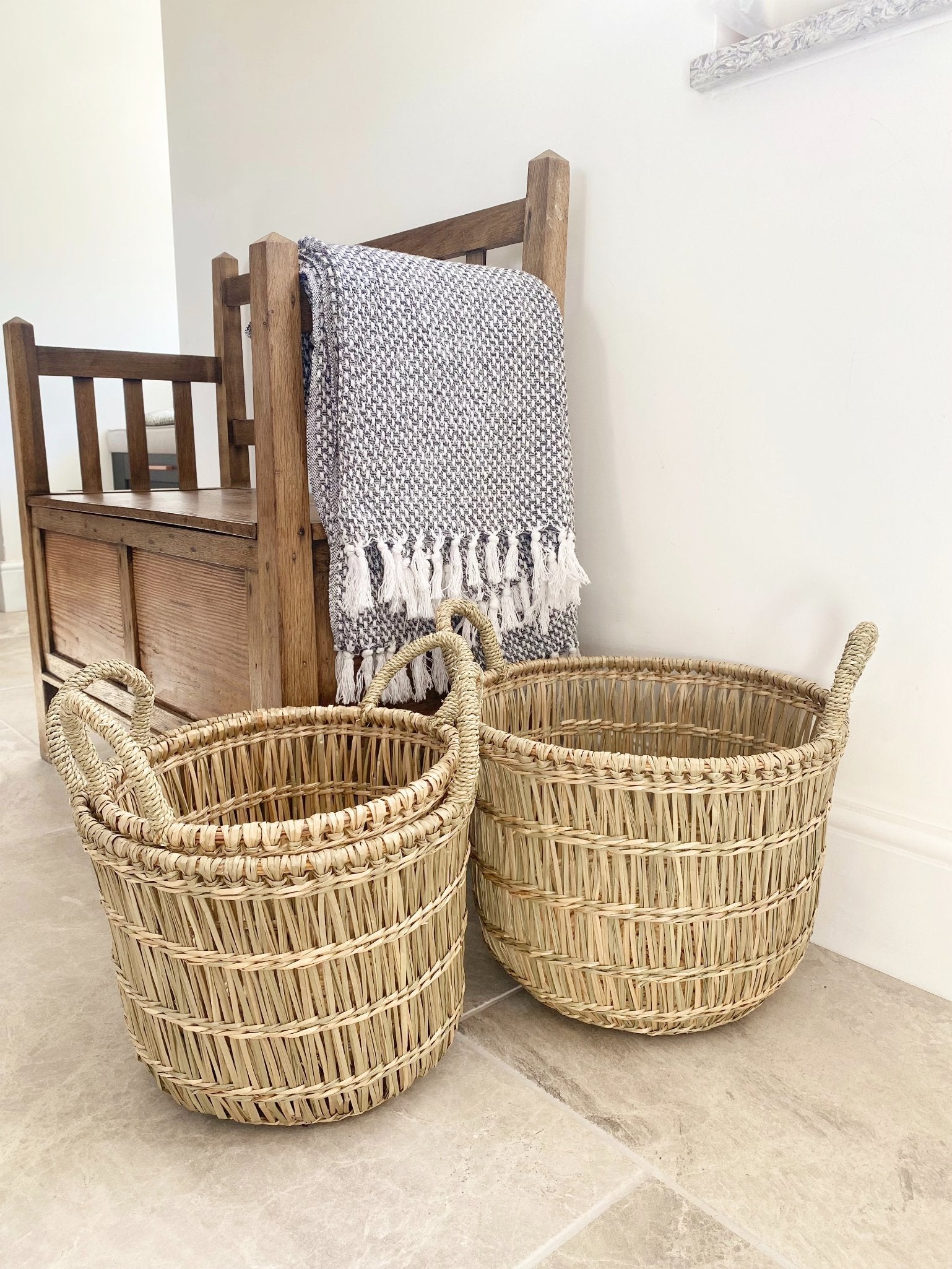 5024418370901 Geko Set of Three Dried Seagrass Baskets brambles cookshop 28