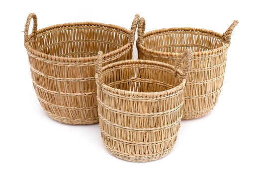 5024418370901 Geko Set of Three Dried Seagrass Baskets brambles cookshop 25