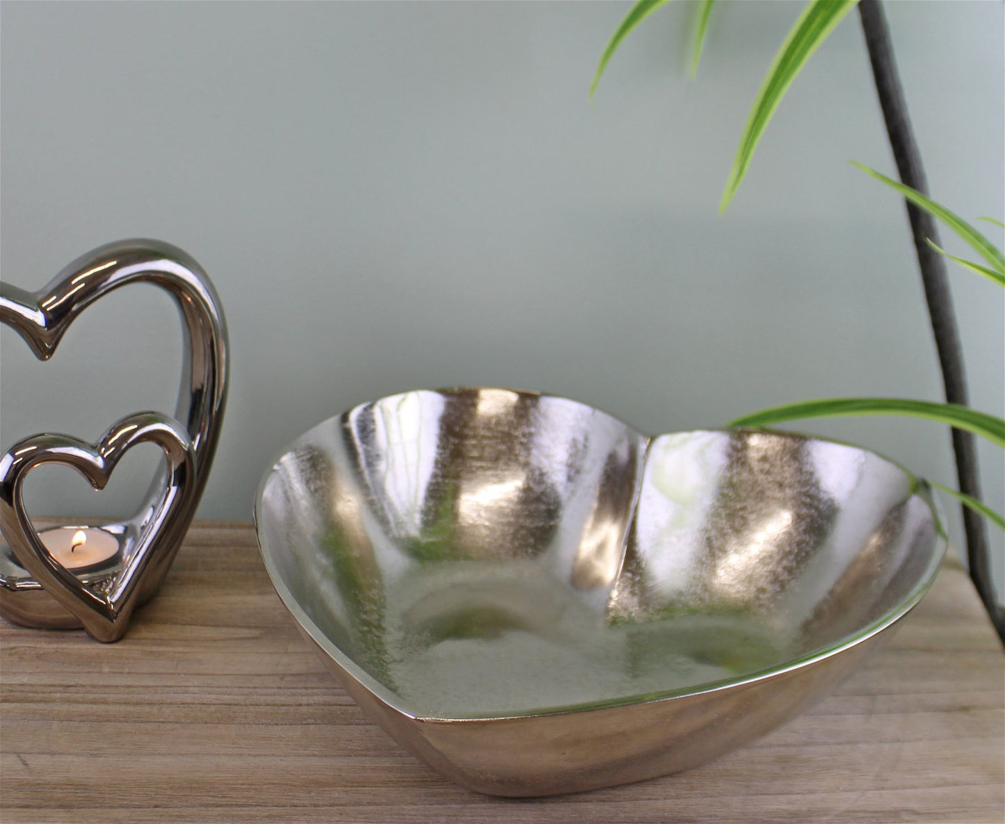 5024418285915 Geko Silver Metal Heart Shaped Decorative Bowl brambles cookshop 681