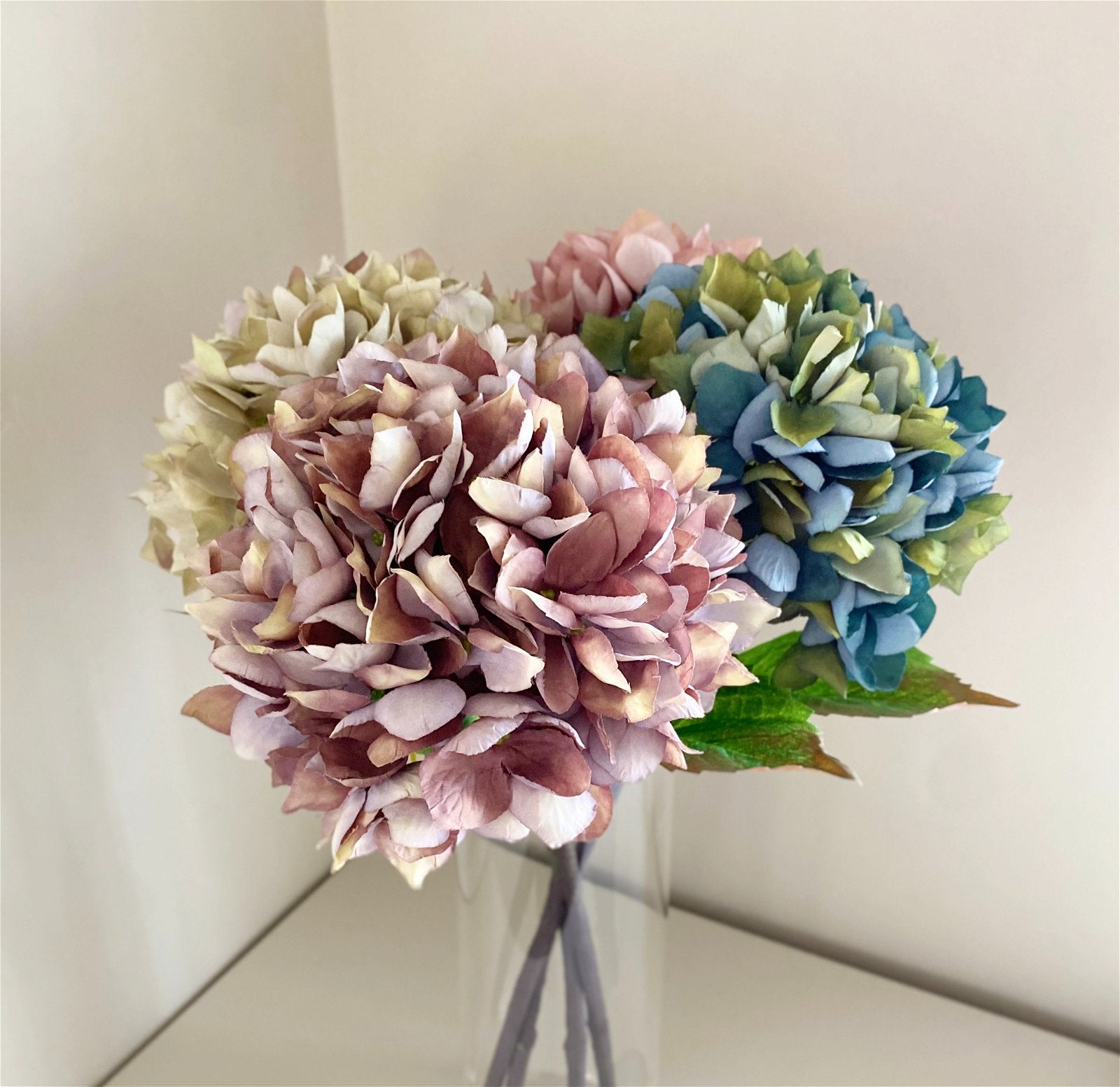 5024418360520 Geko Set of Four Artificial Hydrangeas brambles cookshop 501