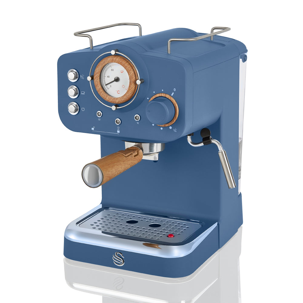 5055322543907 SWAN Nordic Espresso Coffee Machine - Blue SK22110BLUN Brambles Cookshop 1