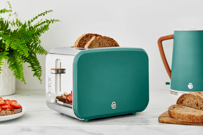 5055322539092 SWAN 2 Slice Nordic Style Toaster - Green ST14610GREN Brambles Cookshop 3