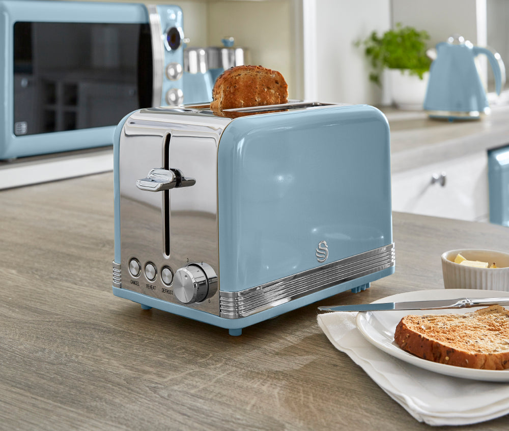 5055322520489 SWAN Retro 2 Slice S/S Toaster - Blue ST19010BLN Brambles Cookshop 7