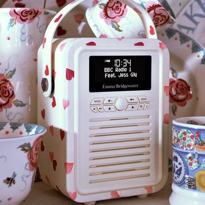 5060169715691 VQ Retro Mini DAB Radio Emma Bridgewater Pink Hearts VQMINIEBPH Brambles Cookshop 2