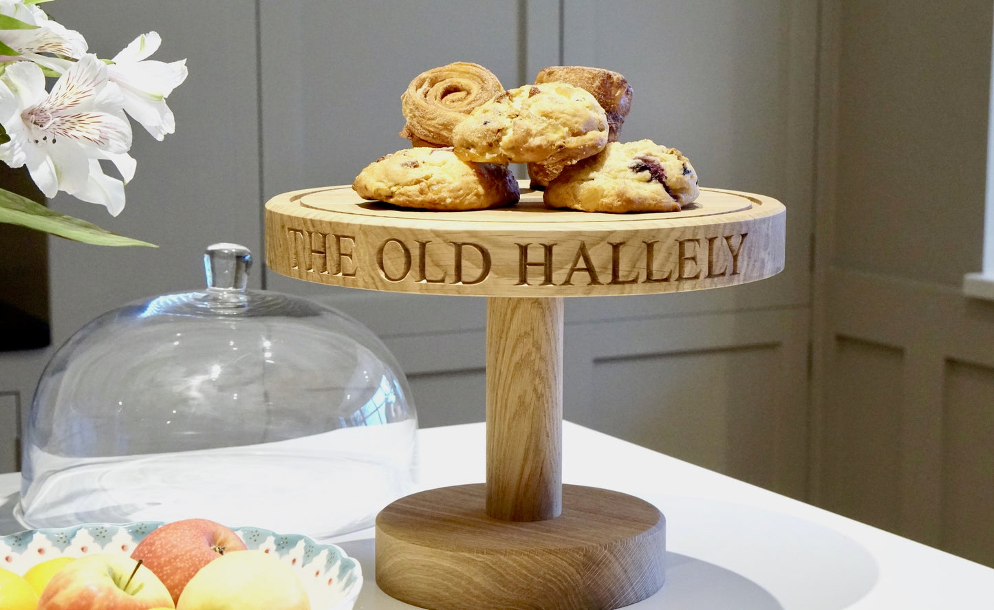 Personalised Wooden Cake Stand Dome by Make Me Something Special (With Stand)