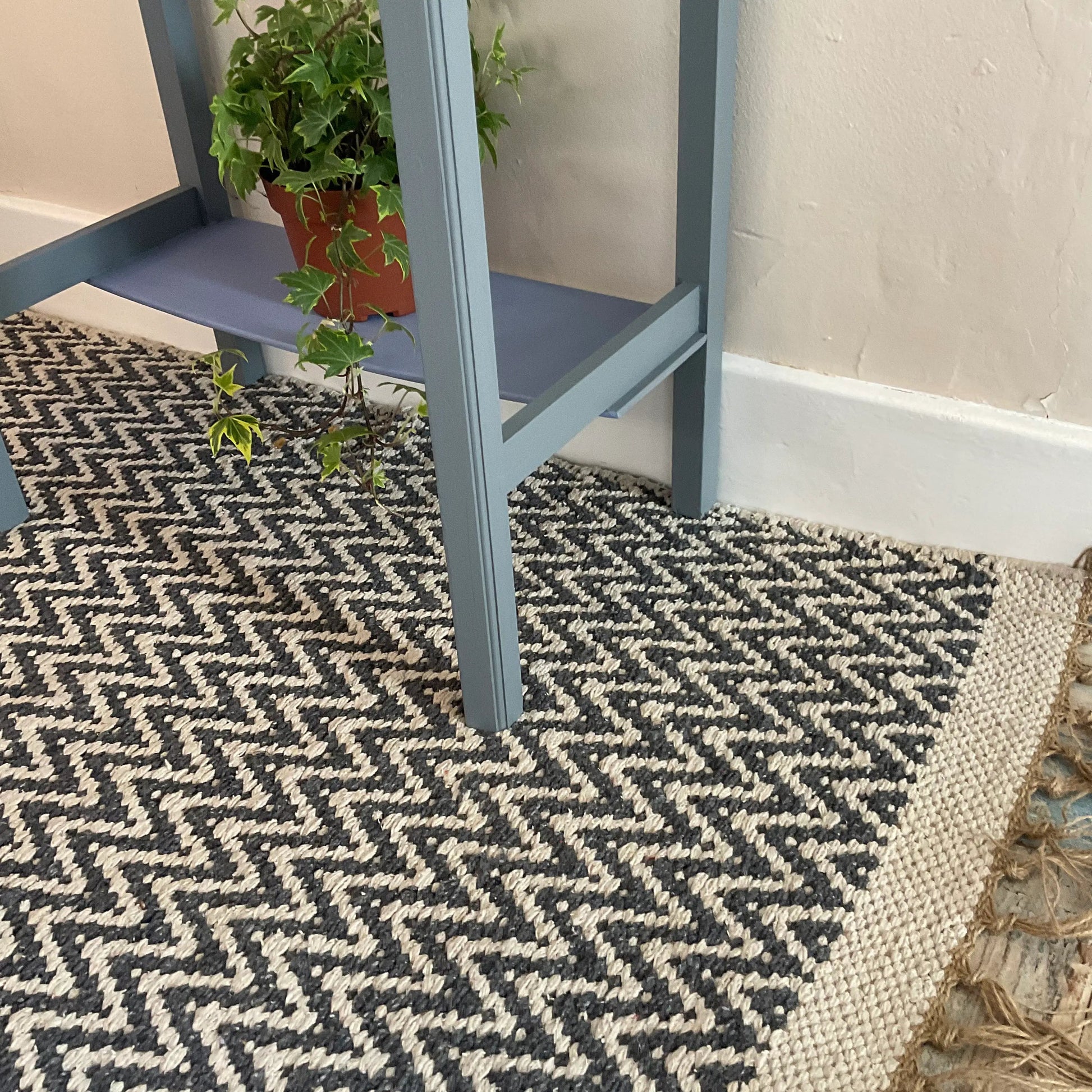 Second Nature Greta Soft Rug Dark Grey Cotton Yarn Herringbone 90cm x 150cm