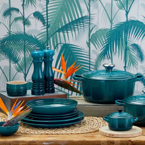 Le Creuset Classic Salt Mills - Deep Teal ( 2 for £55 )